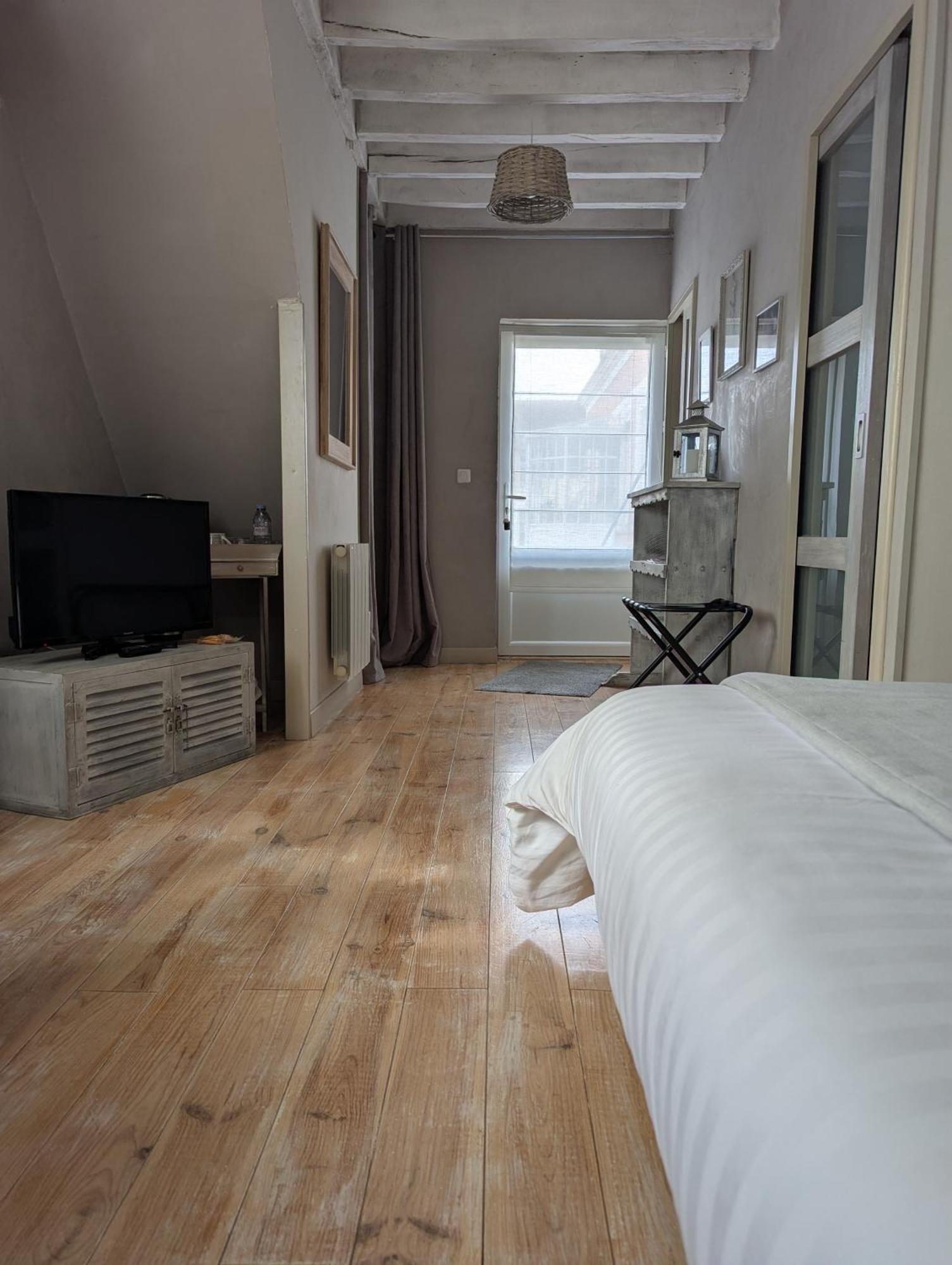 Hotel Au Cocon de Sologne Soings-en-Sologne Habitación foto